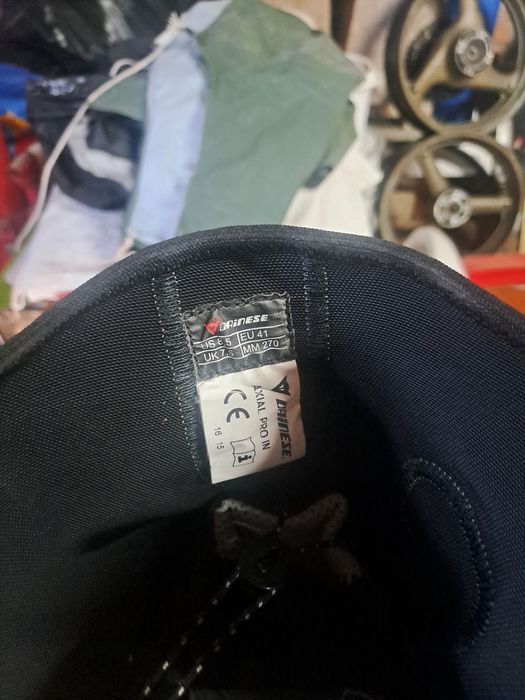 Vendo botas Dainese réplica do expiloto Valentino Rossi Tamanho 41