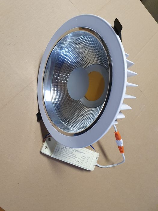 Lampa LED halogen oczko downlight 30W 225mm 230V zimna biała  6400K