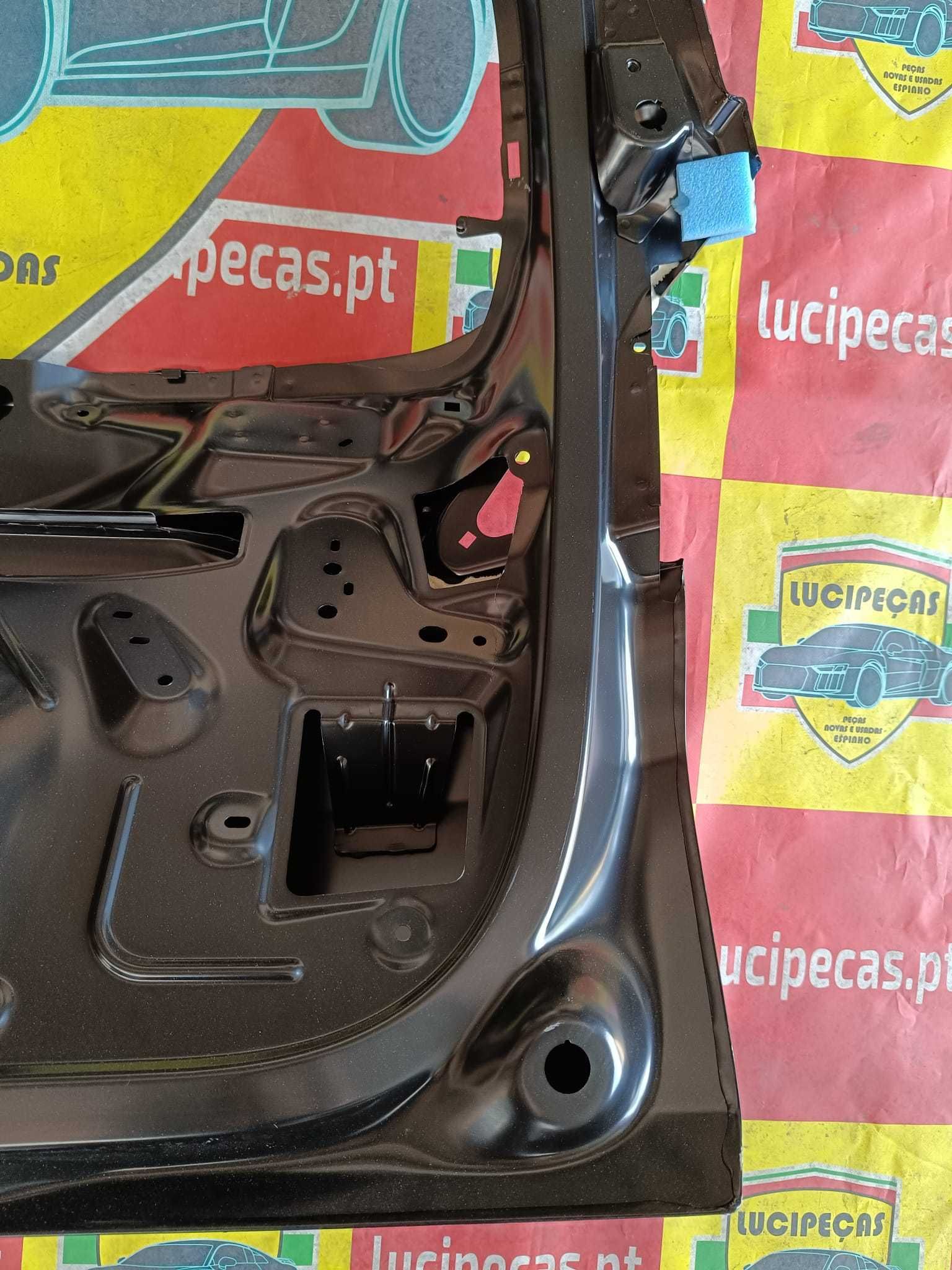 Tampa da mala - Peugeot 2008 I  128046