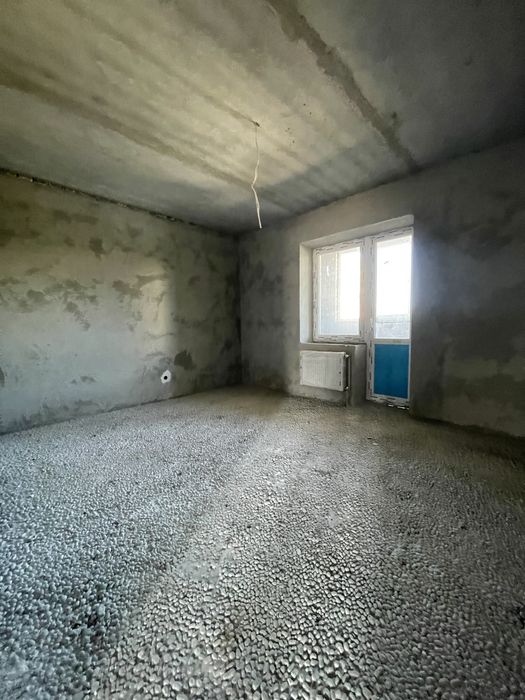 Продаю 3к .кв. новострой в центре Садовая