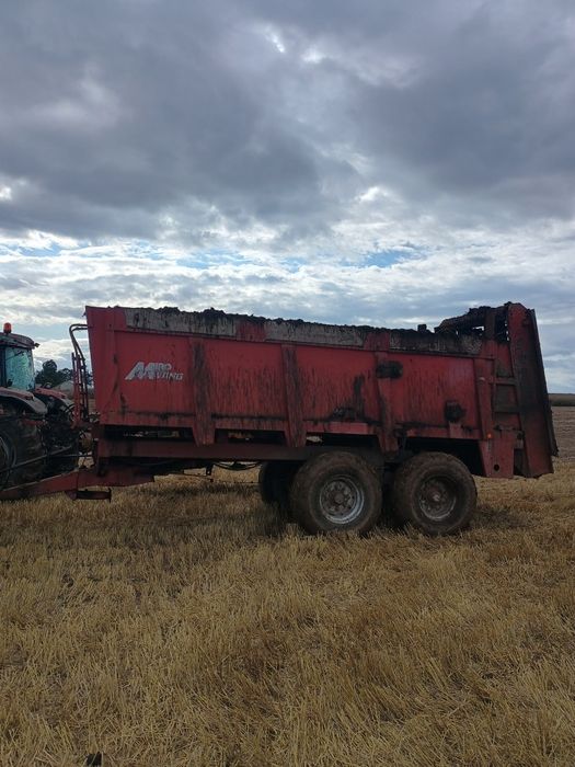 Rozrzutnik obornika tandem Miro t088