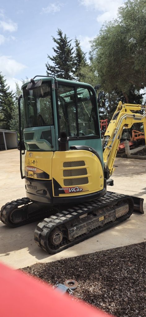 Mini giratoria/escavadora yanmar vio 33