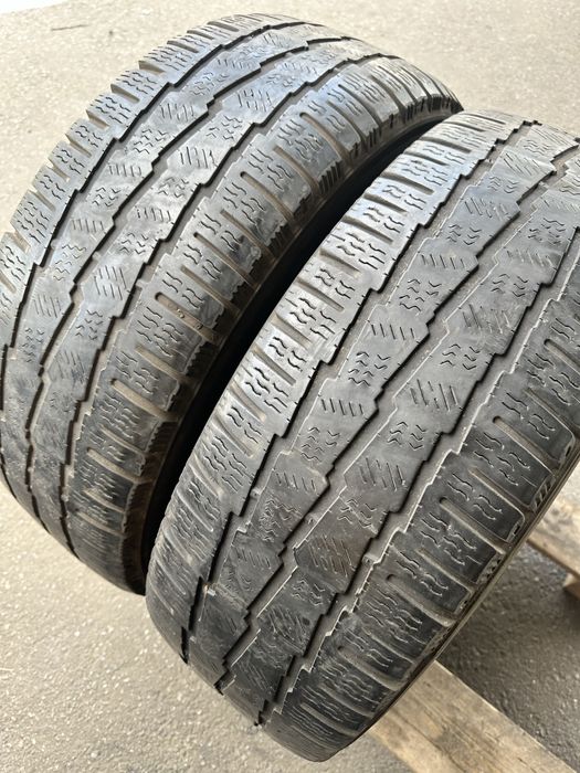 Шини 235 65 16 121/119R Michelin Agilis Alpin пара