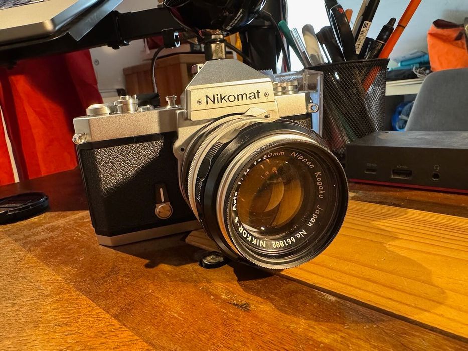 Nikomat FT2 (Analógica 35mm) + Nikkor 50mm f/1.4 — Revisto