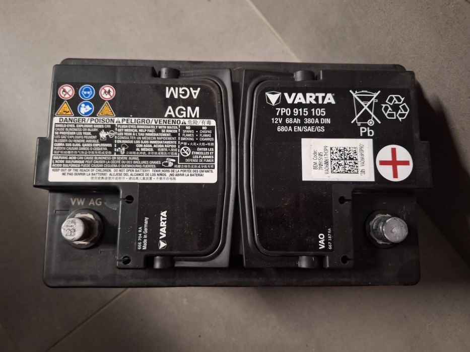 Akumulator Oryginał  AUDI AGM Warta 68 ah