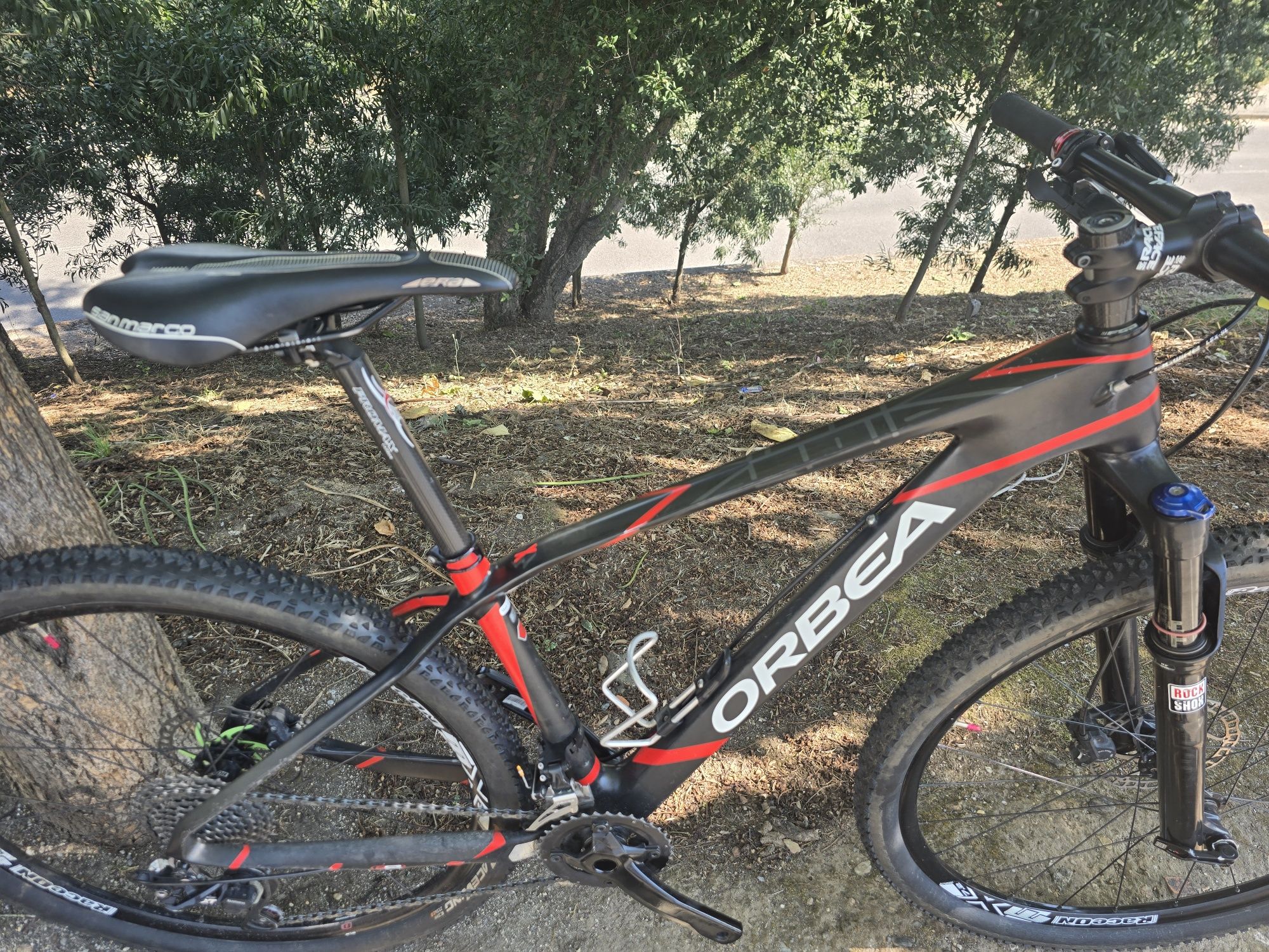 Orbea 27.5 s de carbono com reba