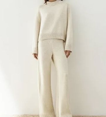 Костюм O.Taje M New