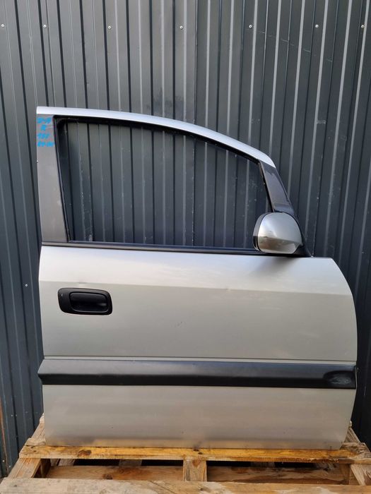 Opel Zafira A Drzwi Prawe Przód Kolor Z157