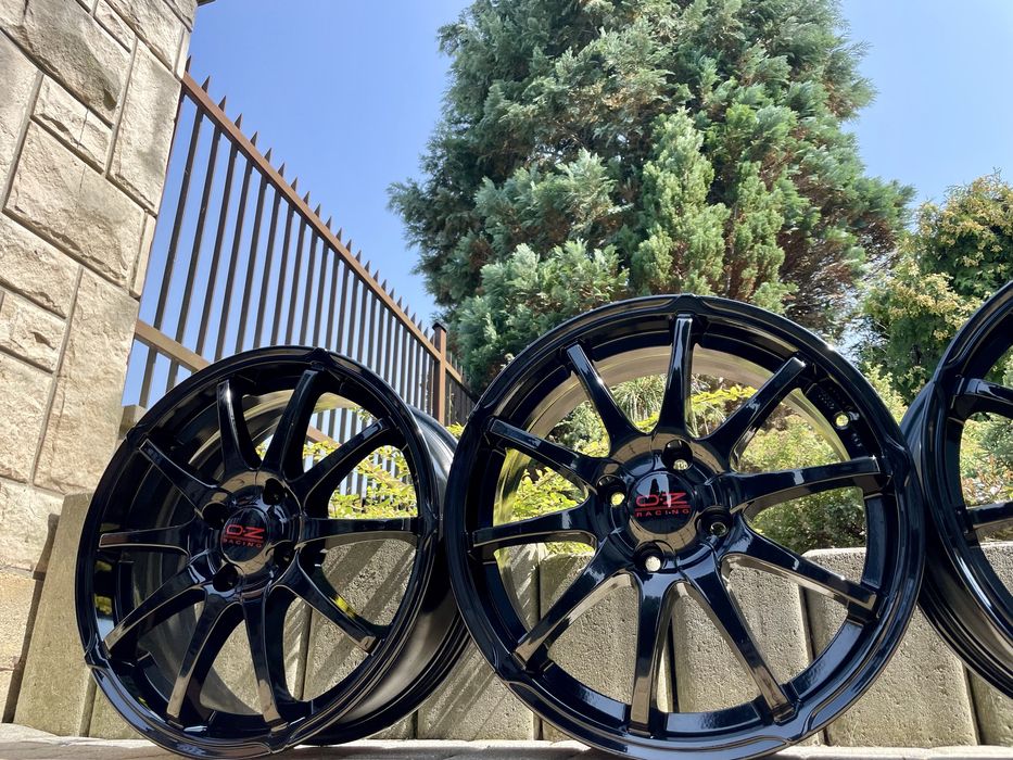 st line ford 17 4x108 ford fiesta mk8 mk7 focus ecosport b max oz bbs