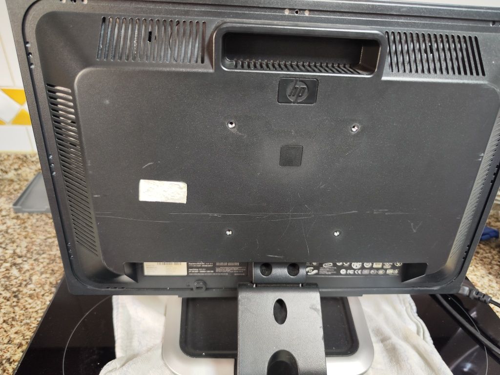 Monitor HP L1908W