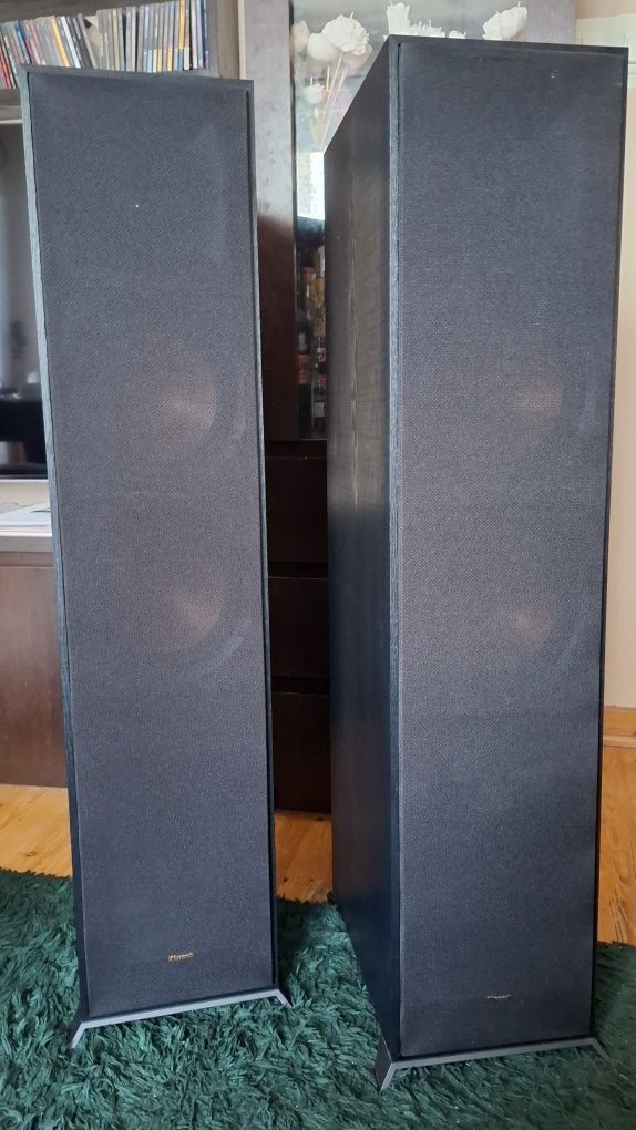 Kolumny glosnikowe Klipsch r-820f