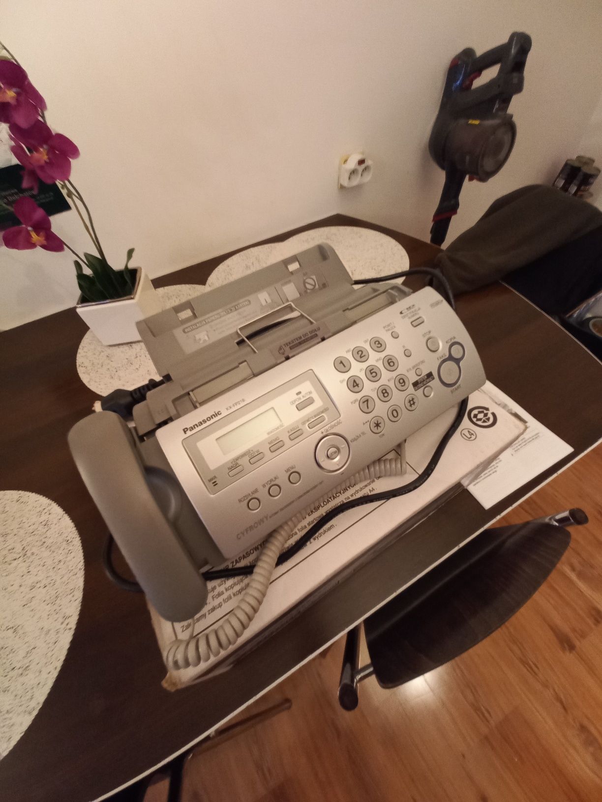 Telefon stacjonarny z faxem Panasonic