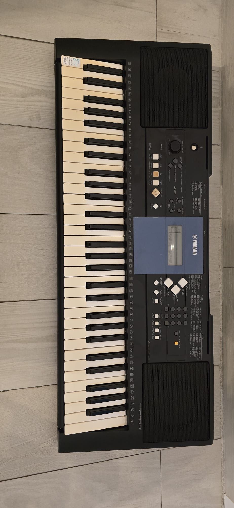 Yamaha PSR e333 piano