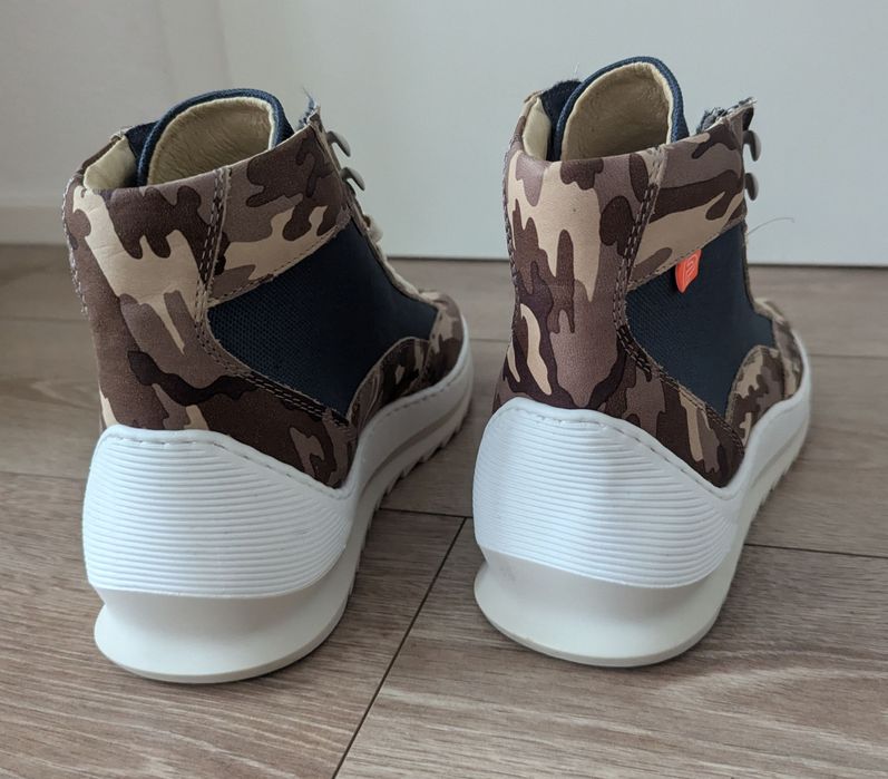 Преміальні кросівки ручної роботи від Filling Pieces 37р. 24.5-25см.