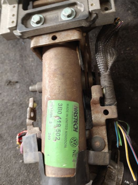 Stacyjka kluczyk przekładnia kierownicza volkswagen passat B5