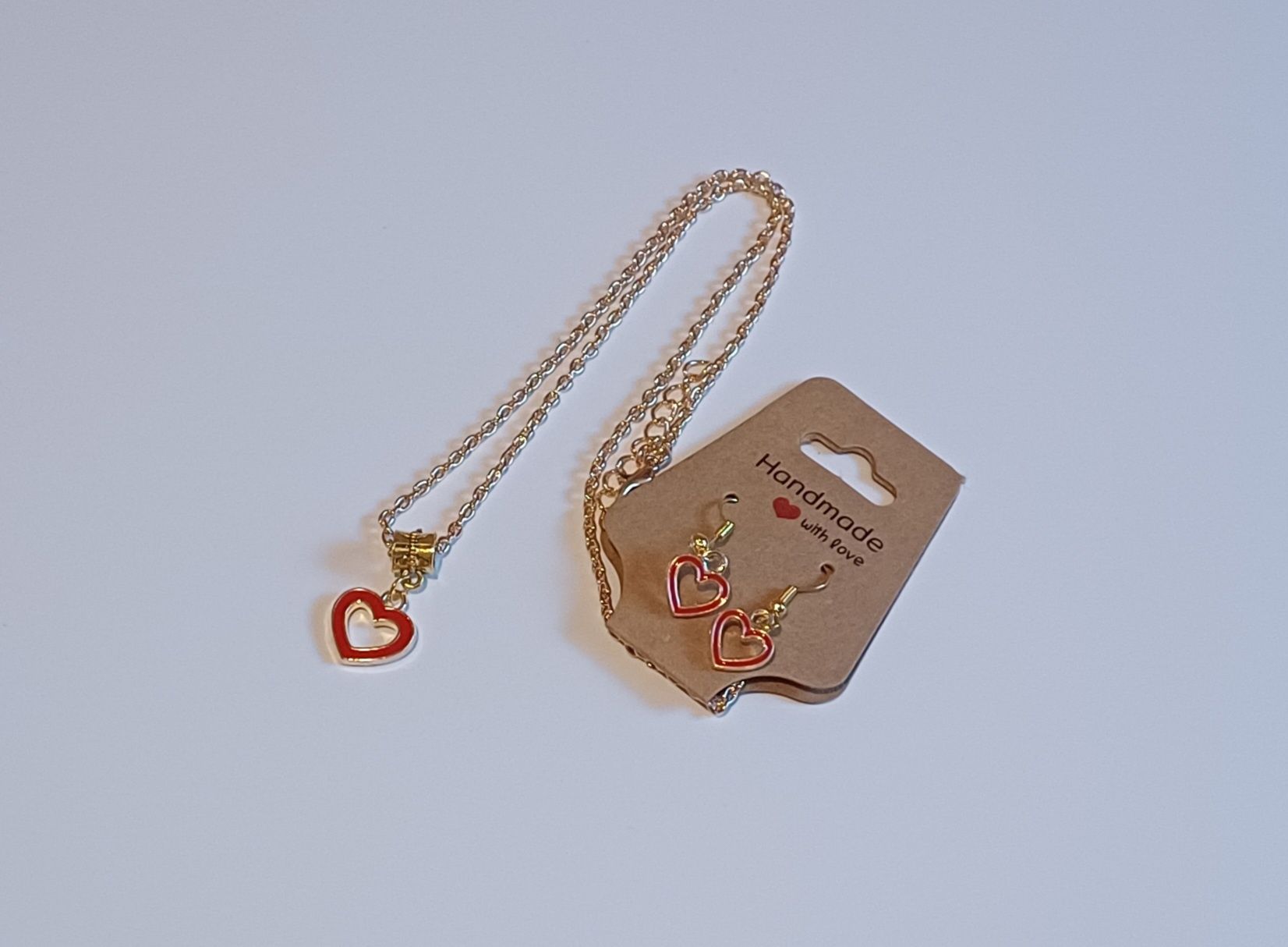 Conjunto colar e brincos. Novo. Mais modelos disponíveis nas fotos