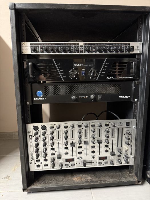 Mikser behringer , wzmacniacz, wzmacniacz amp, sprężarka mdx