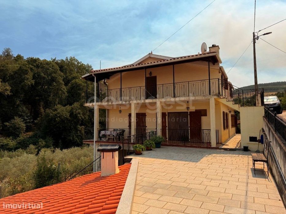 Fantástica Quintinha no Coração de Souto da Velha - Trás-os-Montes