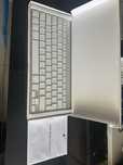 Apple Wireless Keyboard Novo