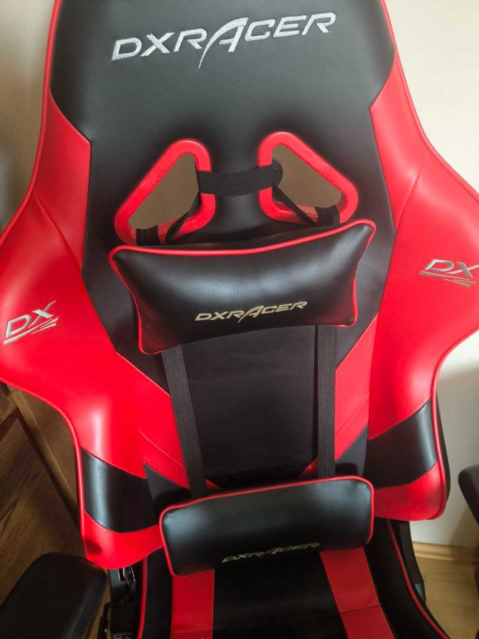 DXRacer G Series D8200
