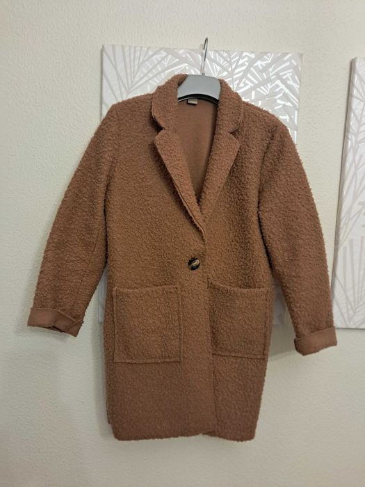 Casaco comprido de senhora