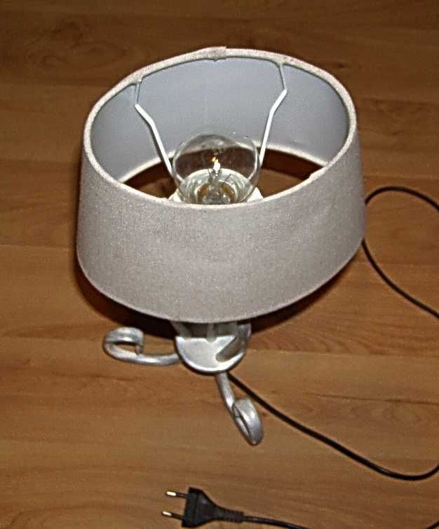 Lampka nocna stołowa Arkada w stylu vintage