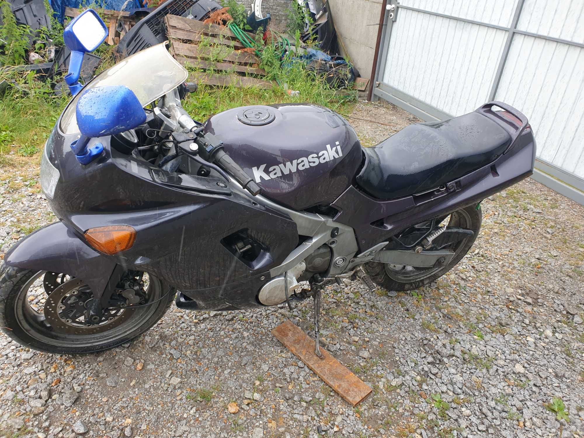 Kawasaki zzr600 zzr 600