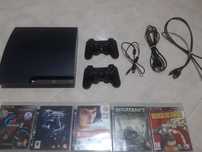 PS3 com 2 comandos e 5 jogos