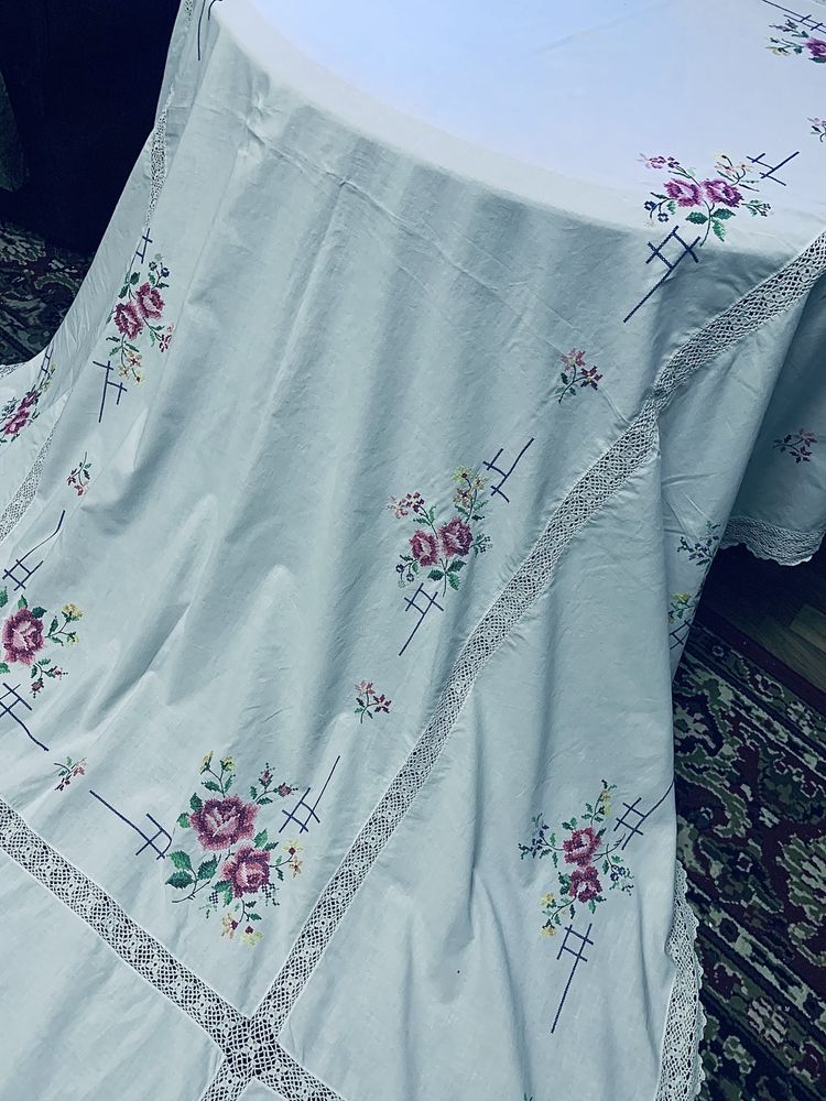 Нарядные скатерти