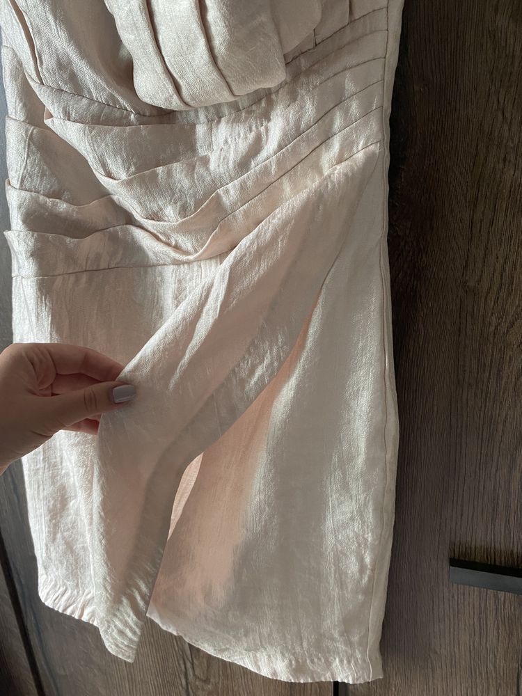 zlota sukienka h&m na wesele z zakladkami drapowana mini gorsetowa