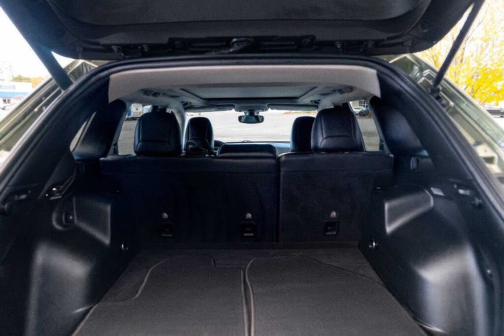 Jeep Cherokee Limited      2019