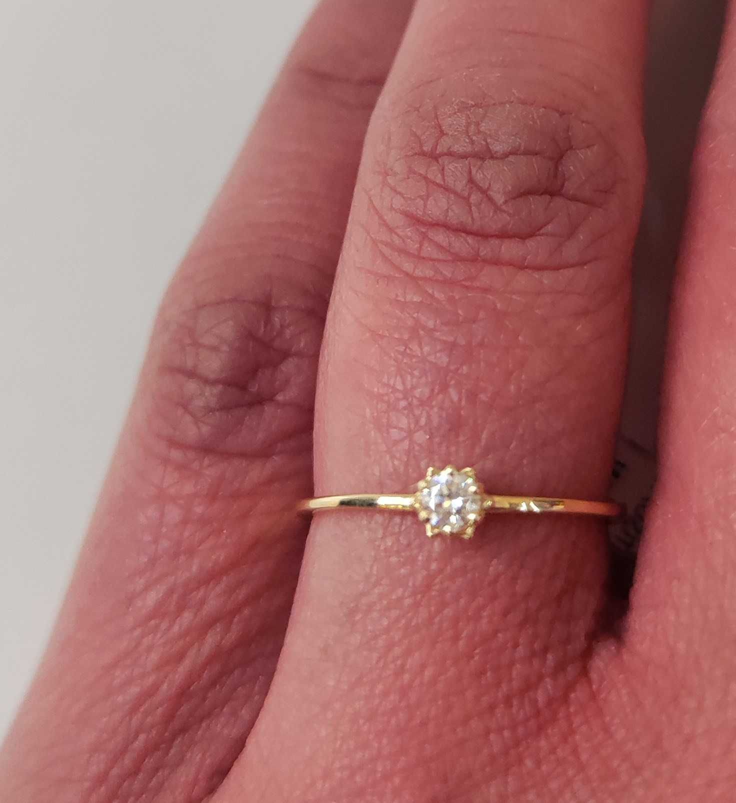 Pierścionek z diamentem 585 0,90 g Certyfikat / Nowy Lombard / TG