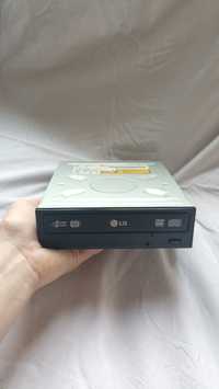 Nagrywarka LG DVD 
Model: GSA -H12N. Stan bardzo dob