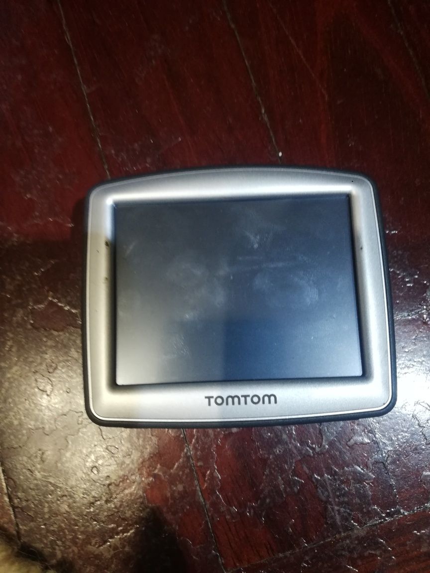 Gps tomtom impecavel