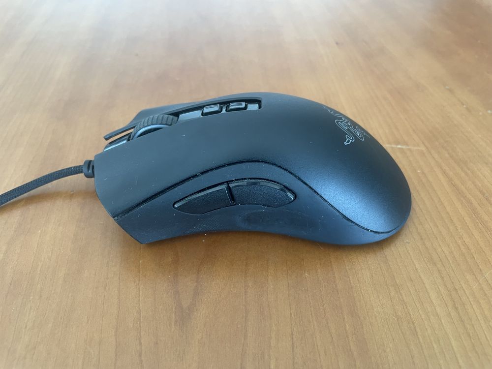 Rato Razer deathadder v2 (sem caixa)