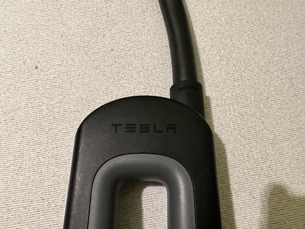 ChAdemo USA 1036392-10-D, Tesla model 3, Y, S, X, зарядное