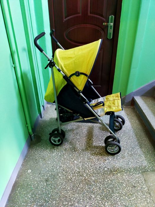 Wózek spacerowy typu parasolka Coneco