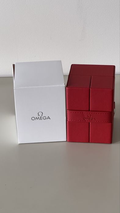 Caixa Omega nova