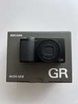 Ricoh GR III, idelany stan