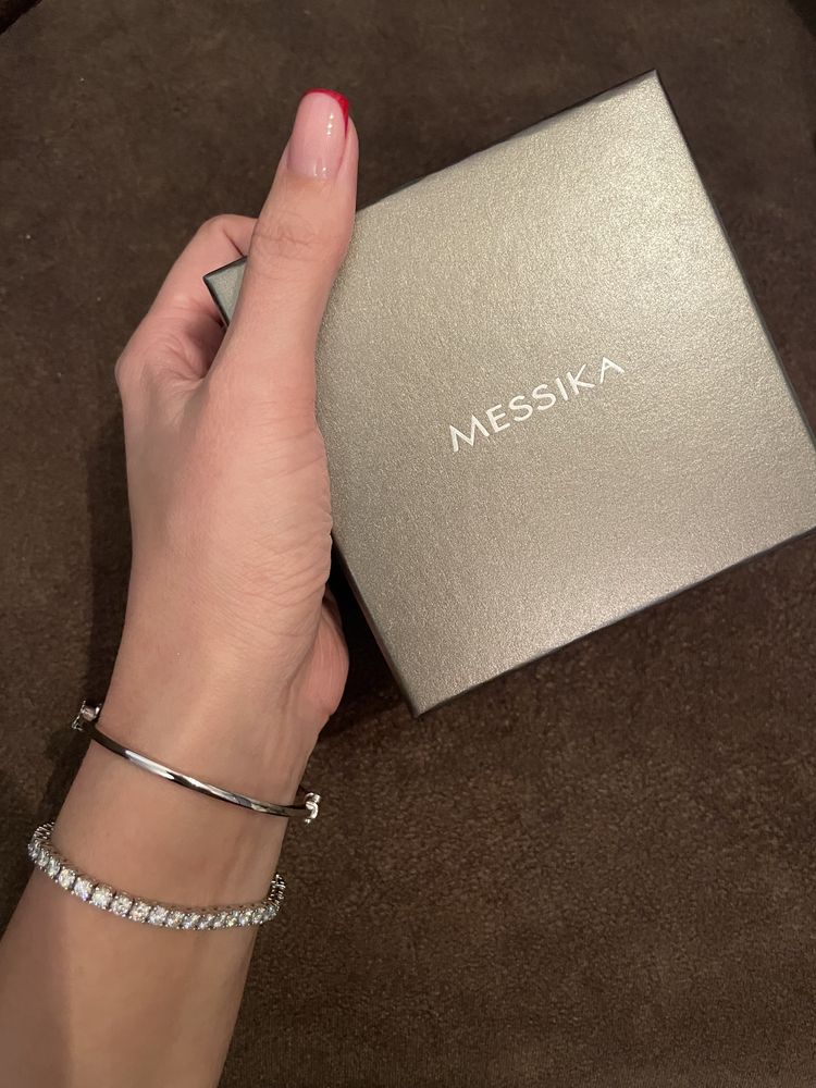 Жесткий браслет в стиле messika в красивейшей упаковке серебро 925