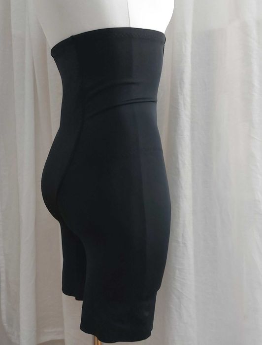 spodenki modelujące Intimissimi s