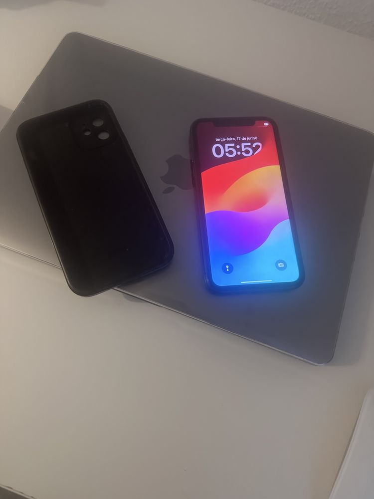 Iphone 11 64gb em excelente estado