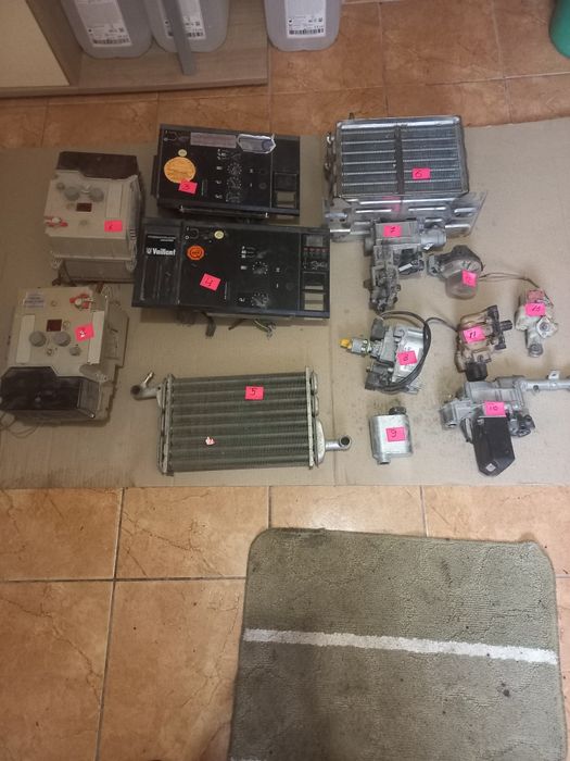 Запчастини до газових котлів.