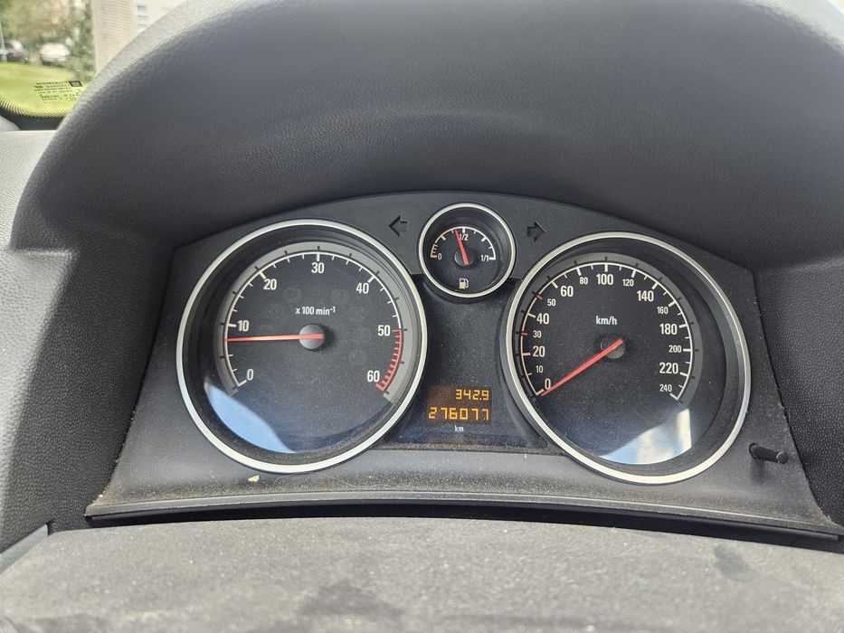 Opel astra h 1.9cdti