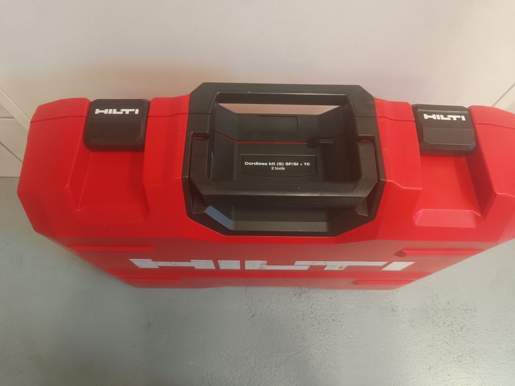 Zestaw Hilti Młotowiertarka TE 2-A22 +wkrętarka SFC 22A,2XAKU