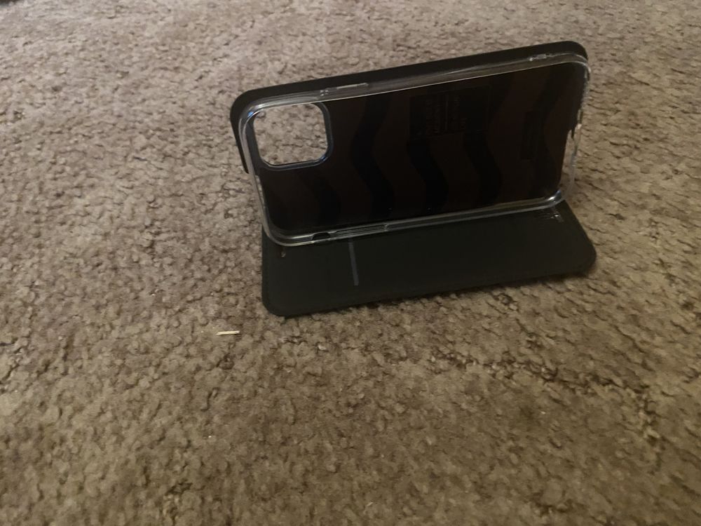 Etiu iphon 11 pro