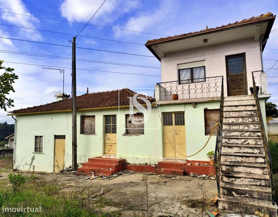 Moradia T3 para recuperar!