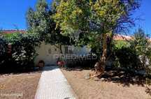Moradia T2+1 com 2 quintais e garagem em Beja