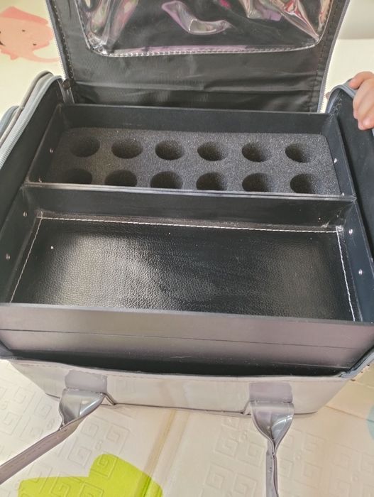 Torba na lakiery szara/srebrna