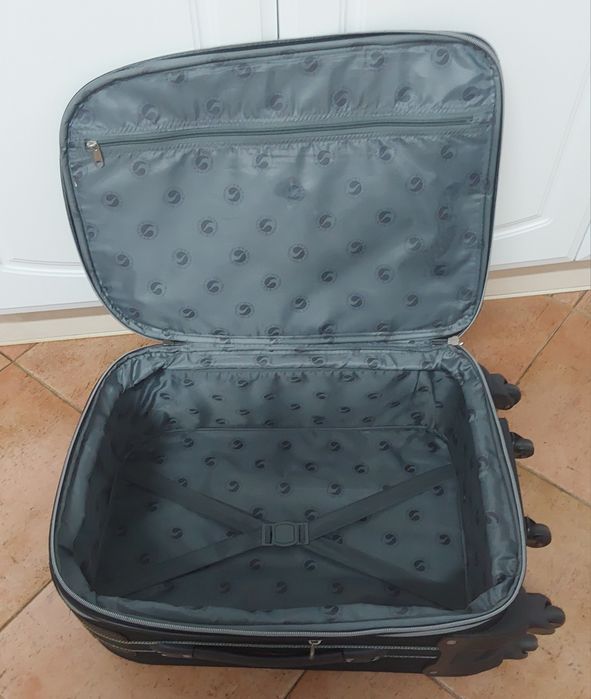 MALA DE VIAGEM DE CABINE COM 6 RODAS.Casa,Viagens,Mudanças,Arrumação.